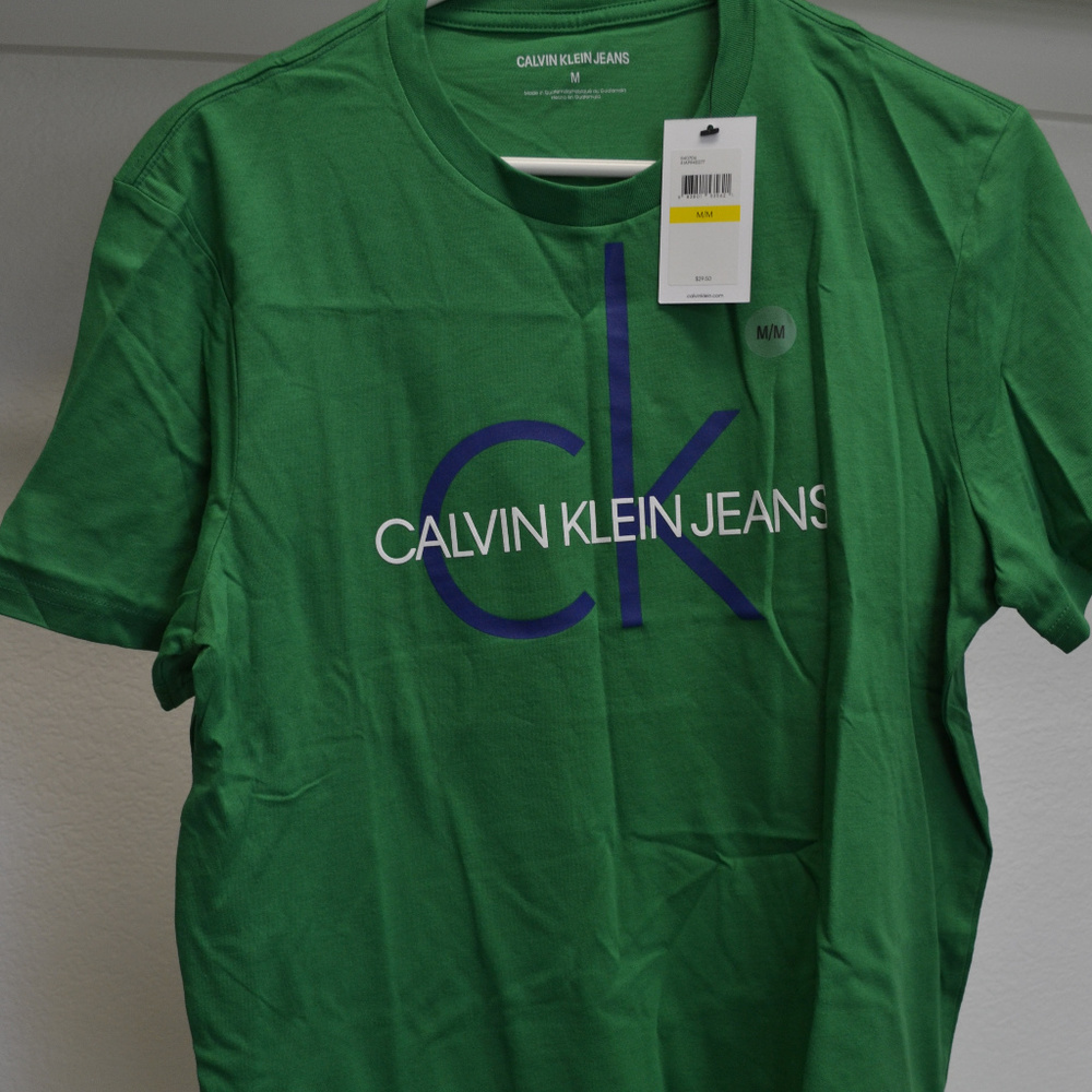 NWT Calvin Klein Jeans Crew Neck Medium (M) T-shir